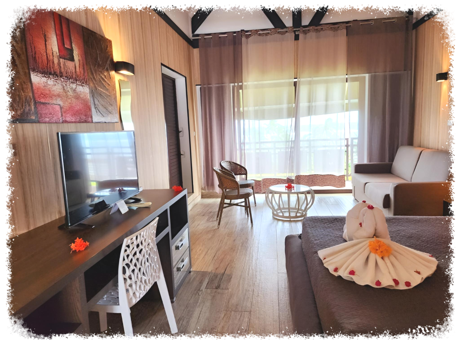Crows-Nest-Resort-Fiji-Exec-2